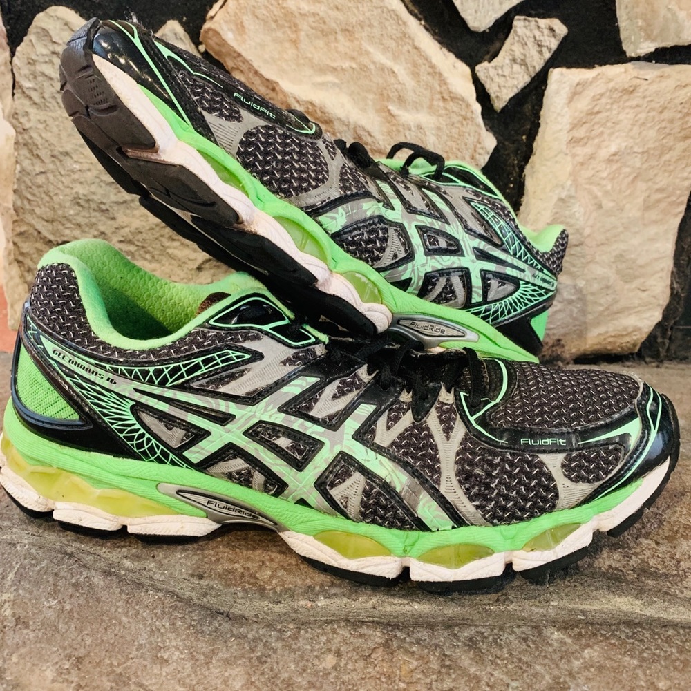 ASICS Sneakers